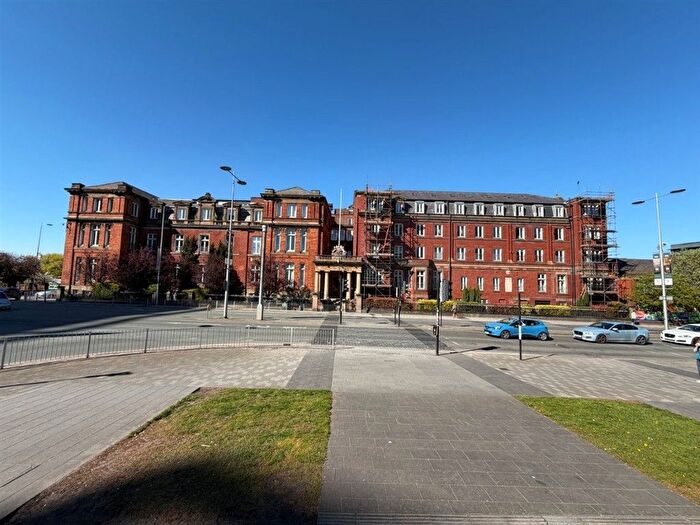 1 Bedroom Flat For Sale In Wilton Place, Salford, M3
