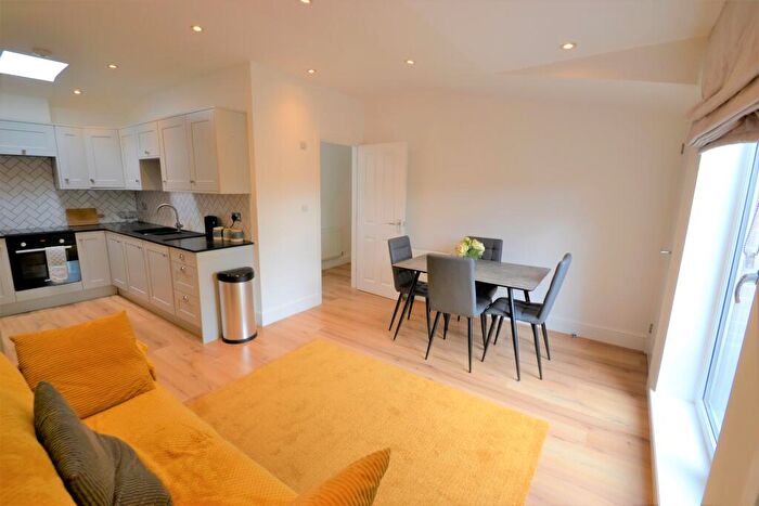 2 Bedroom Flat To Rent In Balaam Street, London, E13