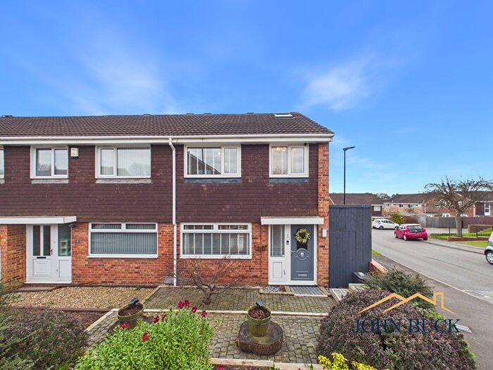 3 Bedroom Terraced House For Sale In Skirlaw Close, Washington, NE38