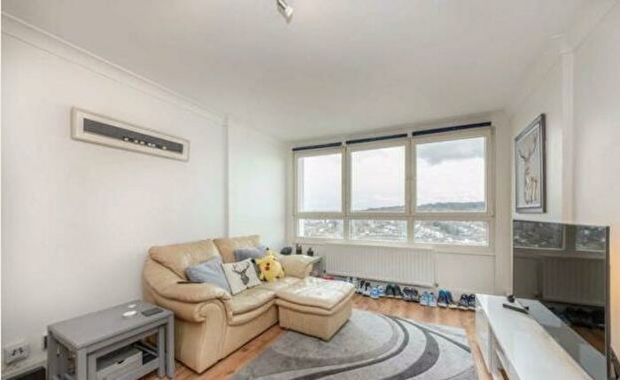 1 Bedroom Flat To Rent In Glyndon Road, London, SE18