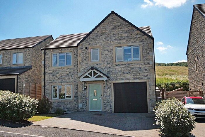 4 Bedroom Detached House For Sale In Alders Road, Skipton, BD23