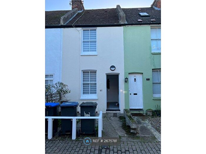 4 Bedroom Terraced House To Rent In Black Griffin Lane, Canterbury, CT1