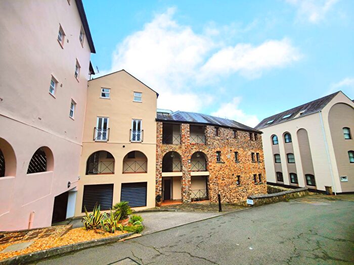 3 Bedroom Property To Rent In Admirals Quay, Falmouth, TR11