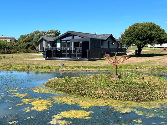 3 Bedroom Mobile Home For Sale In Shorefield Country Park, Shorefield Road, Downton, Lymington, Hampshire., SO41