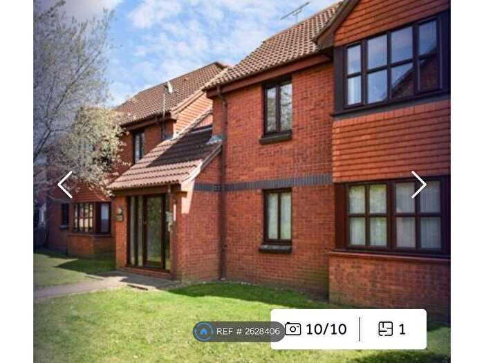 1 Bedroom Flat To Rent In Courtland Place, Maldon, CM9