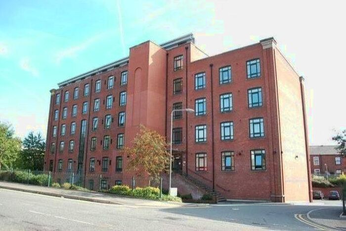 2 Bedroom Flat To Rent In Mossley Road, Ashton-Under-Lyne OL6