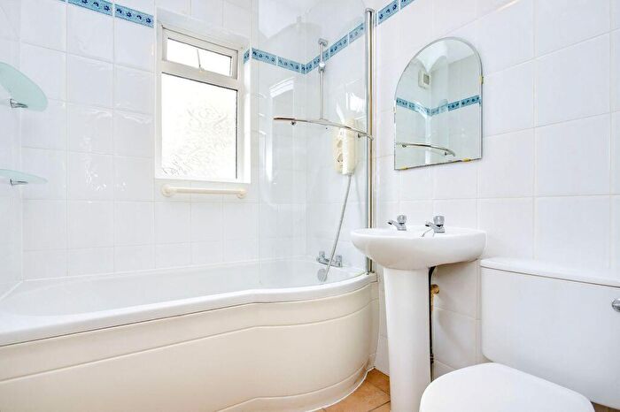 2 Bedroom Semi-Detached House For Sale In Dundas Place, Kirkliston, West Lothian, EH29