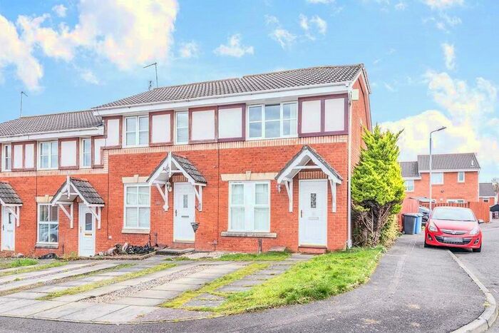 3 Bedroom Semi-Detached House To Rent In Medlar Court, Cambuslang, Glasgow, G72