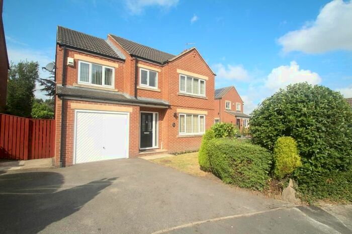 4 Bedroom Property To Rent In Gentian Glade, Harrogate, HG3