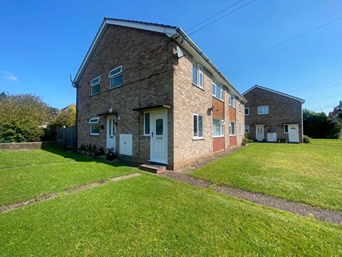 2 Bedroom Maisonette To Rent In Mordaunt Drive, Sutton Coldfield., B75