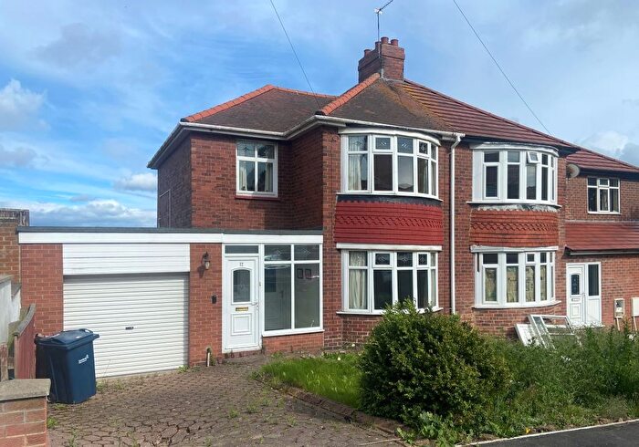 3 Bedroom Semi-Detached House For Sale In Broomshields Avenue, Sunderland, Tyne And Wear, SR5