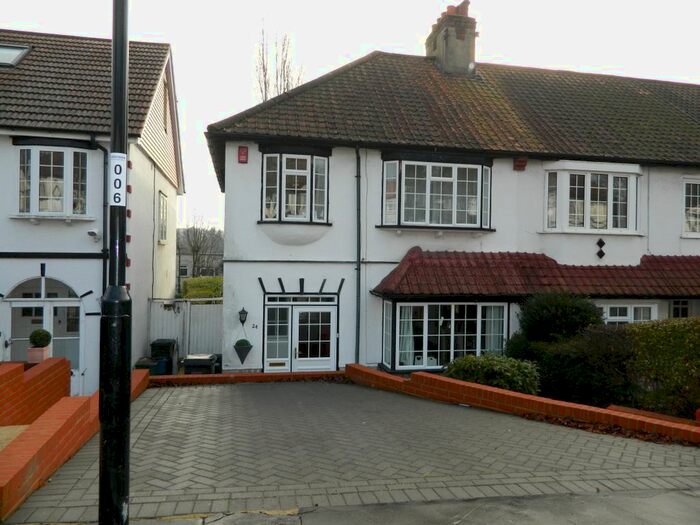 3 Bedroom Terraced House To Rent In Montpelier Road, Purley, CR8