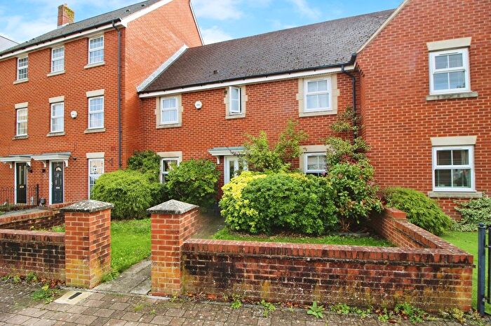 4 Bedroom Terraced House To Rent In Thursday Street, Swindon, SN25