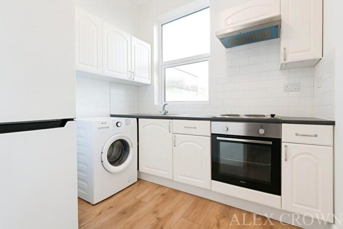 1 Bedroom Flat To Rent In High Street, Crouch End, N8