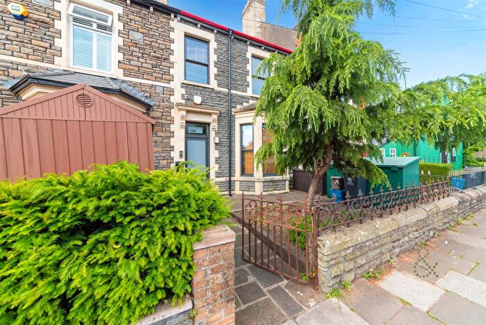 4 Bedroom Terraced House For Sale In Kings Road, Pontcanna, Cardiff, CF11