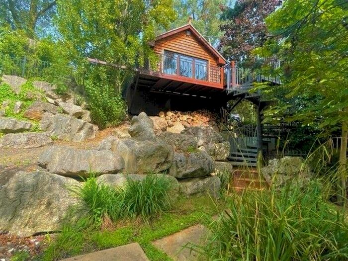 1 Bedroom Lodge To Rent In Creephedge Lane, Chelmsford, CM3