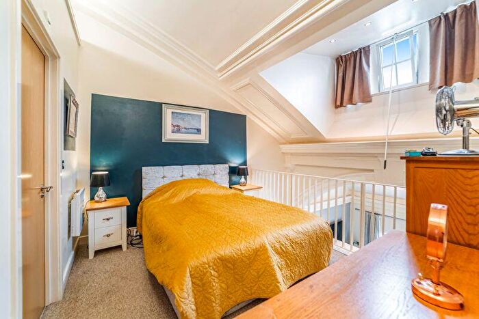 1 Bedroom Flat For Sale In Knightstone Causeway, Weston Super Mare - No Onward Chain, BS23