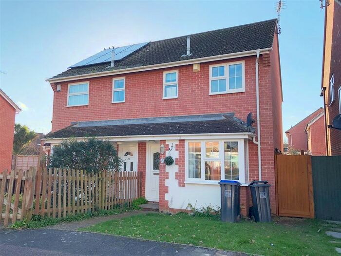 2 Bedroom Semi-Detached House To Rent In Cypress Avenue, Worthing, BN13