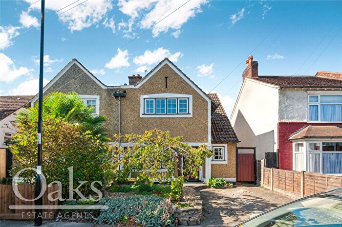3 Bedroom Semi-Detached House For Sale In Teevan Road, Addiscombe, CR0