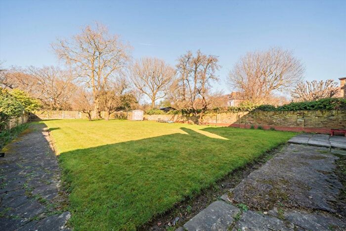 Detached House For Sale In Mount Park Crescent, Ealing, W5