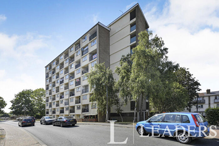 1 Bedroom Flat To Rent In Springhills Tower, Harlow, CM20