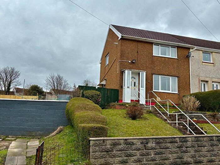 2 Bedroom End Of Terrace House For Sale In Blaen Y Maes Drive, Blaenymaes, Swansea, SA5