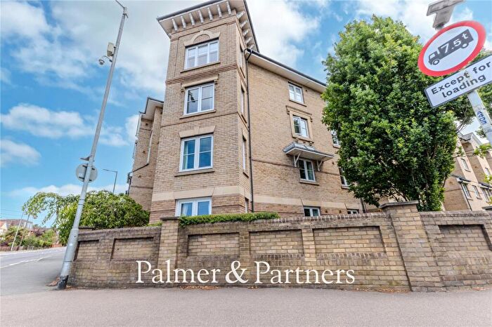 2 Bedroom Apartment For Sale In Norwich Road, Ipswich, Suffolk, IP1
