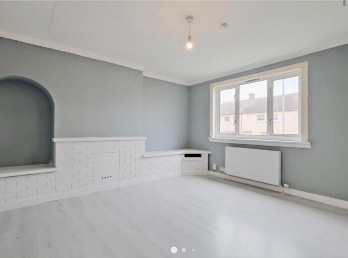 3 Bedroom Terraced House To Rent In Rydenmains Road, Glenmavis, Airdrie, ML6