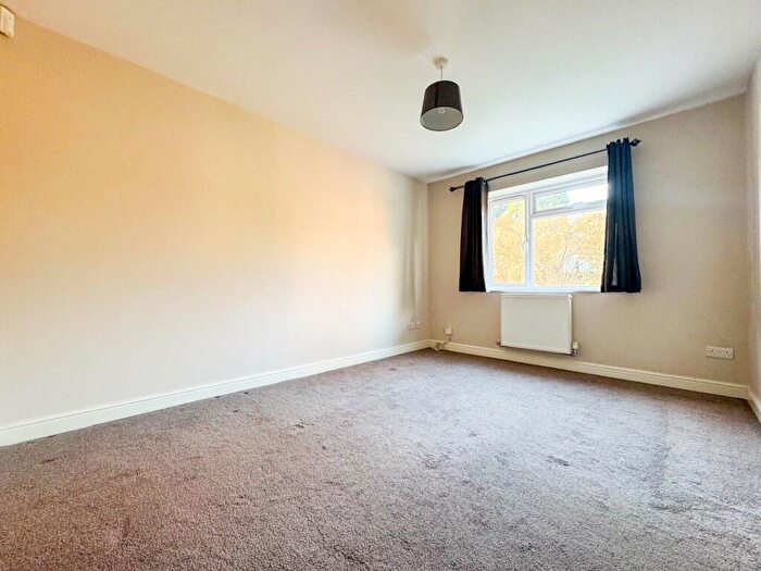 3 Bedroom End Of Terrace House For Sale In Lawford Avenue, Little Stoke, Bristol, BS34