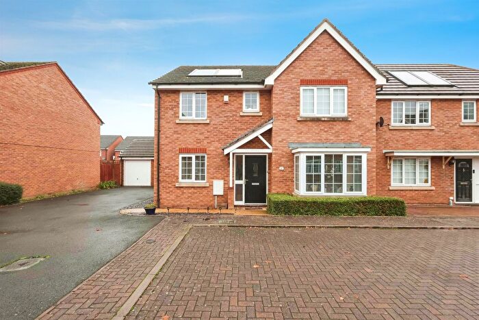 4 Bedroom Detached House For Sale In Bentley Court, Castle Bromwich, Birmingham, B36