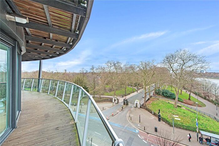 2 Bedroom Property To Rent In Centurion Building, Queenstown Road, London, SW11