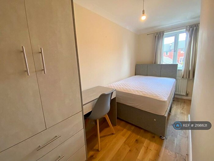 5 Bedroom Terraced House To Rent In Filton Avenue, Horfield, Bristol, BS7