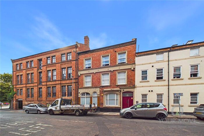 1 Bedroom Flat For Sale In Overstone Road, Northampton, NN1