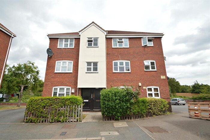 1 Bedroom Apartment To Rent In Butteridges Close, Dagenham, RM9