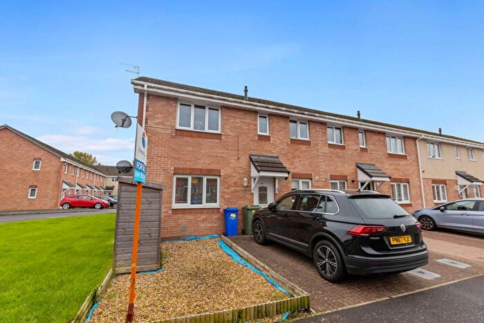 2 Bedroom Flat For Sale In Ivy Gardens, Paisley, PA1