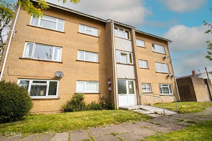 2 Bedroom Flat To Rent In Trewartha Court, Whitchurch, CF14
