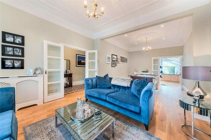 4 Bedroom Semi-Detached House To Rent In Doneraile Street, London, SW6