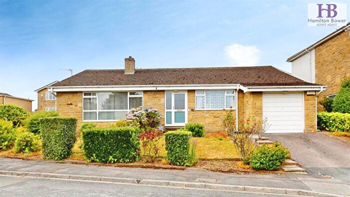 3 Bedroom Detached Bungalow For Sale In Chelsea Mansions, Northowram, Halifax, HX3