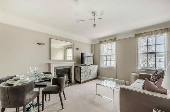 2 Bedroom Flat To Rent In Fulham Road, Chelsea, SW3