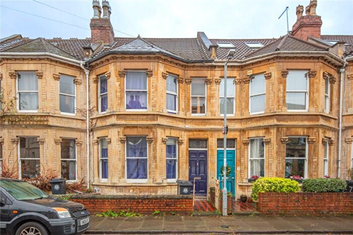 3 Bedroom Terraced House For Sale In Osborne Avenue, Bristol, BS7