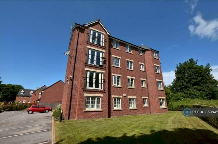 2 Bedroom Flat To Rent In Murray Way, Leeds, LS10