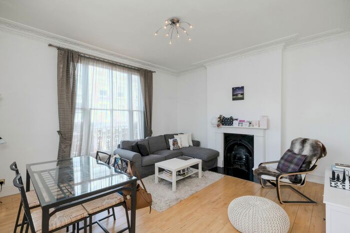 2 Bedroom Maisonette To Rent In Elgin Crescent, London, W11