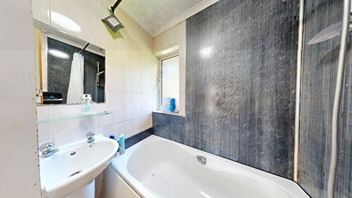 6 Bedroom Terraced House To Rent In Orston Drive, Wollaton, Nottingham, NG8