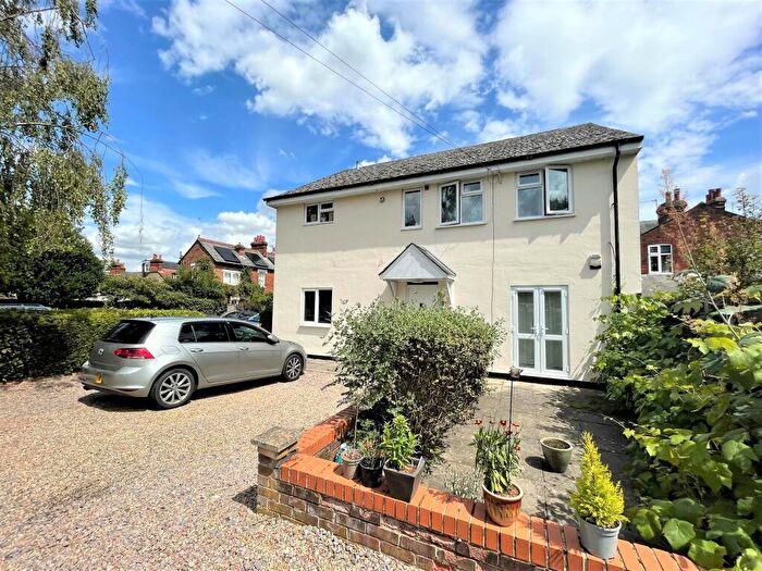 1 Bedroom Flat To Rent In Pennine Court, Lancaster Road, Hitchin, SG5