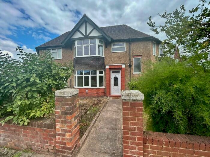 3 Bedroom Semi-Detached House To Rent In Chester Road, Little Sutton, Ellesmere Port, CH66