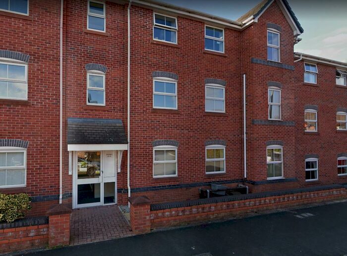 2 Bedroom Flat To Rent In Wrenbury Drive, Kingsmead, Northwich, Cheshire, CW9