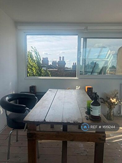 1 Bedroom Terraced House To Rent In Chester Road, London, N17