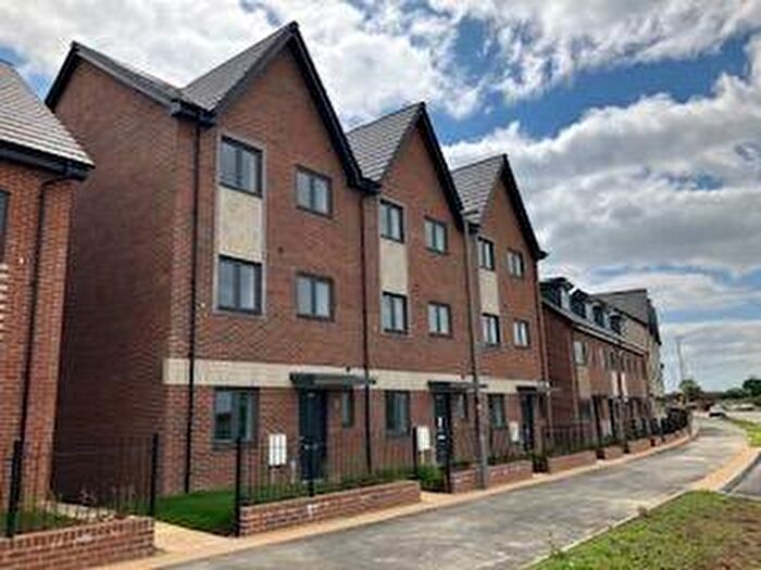 4 Bedroom House To Rent In Barrosa Way, Whitehouse, Milton Keynes, MK8