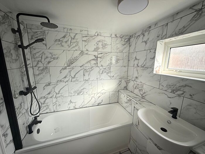 3 Bedroom Terraced House To Rent In Frederick Road, Gillingham, ME7