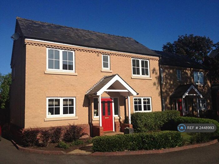 3 Bedroom Semi-Detached House To Rent In Walnut Mews, Peterborough, PE3